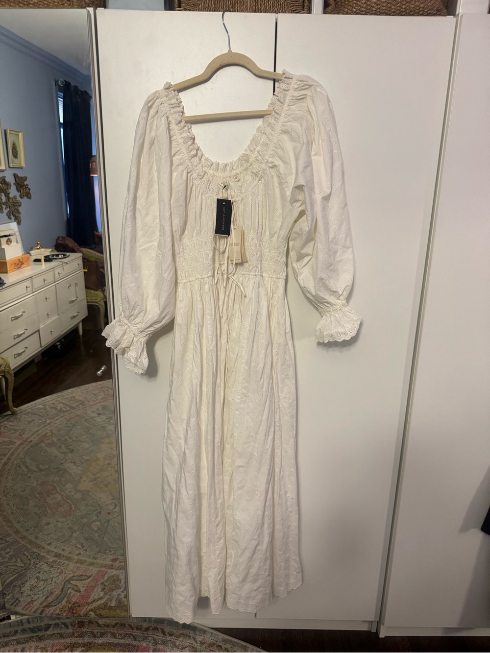 Doen Ivory Eyelet Isolde Dress with Puff Sleeves BNWT.